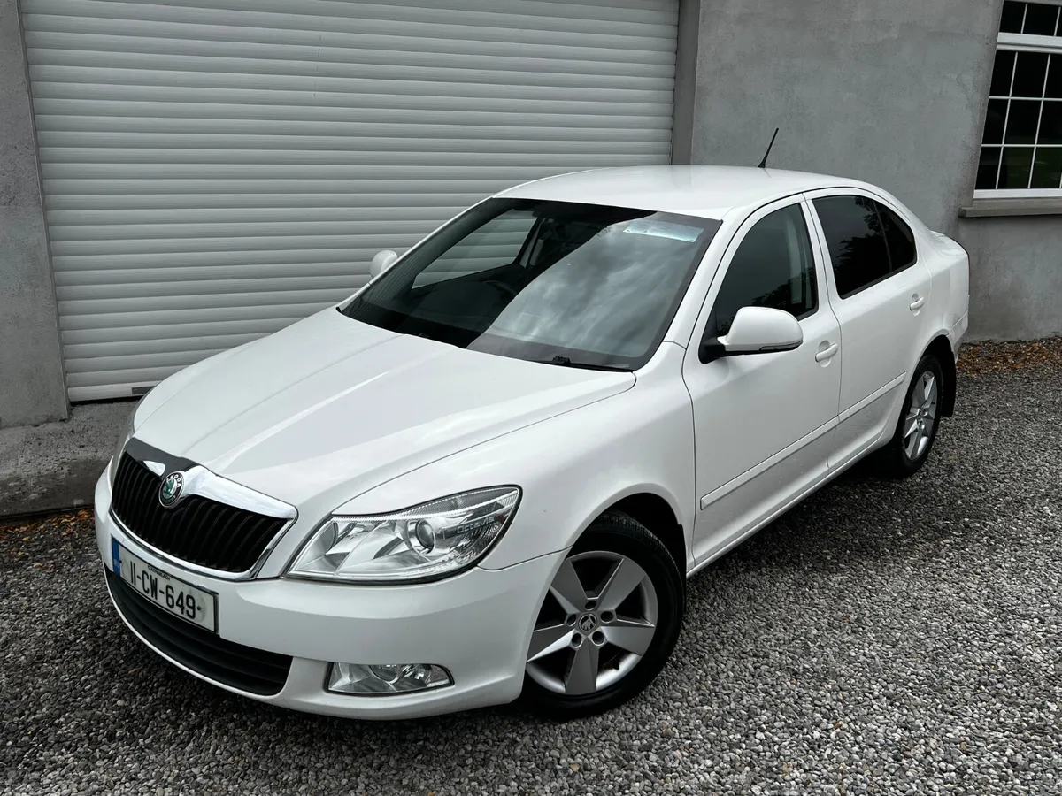 2011 Skoda Octavia 1.6L TDi - Image 2