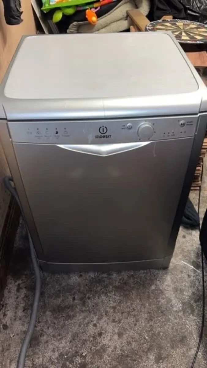 Dishwasher - Image 4