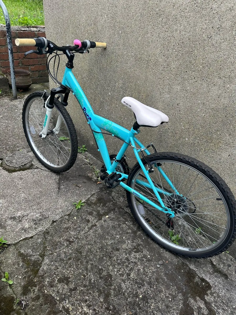 Shimano equipped junior bike 24” wheel - Image 2