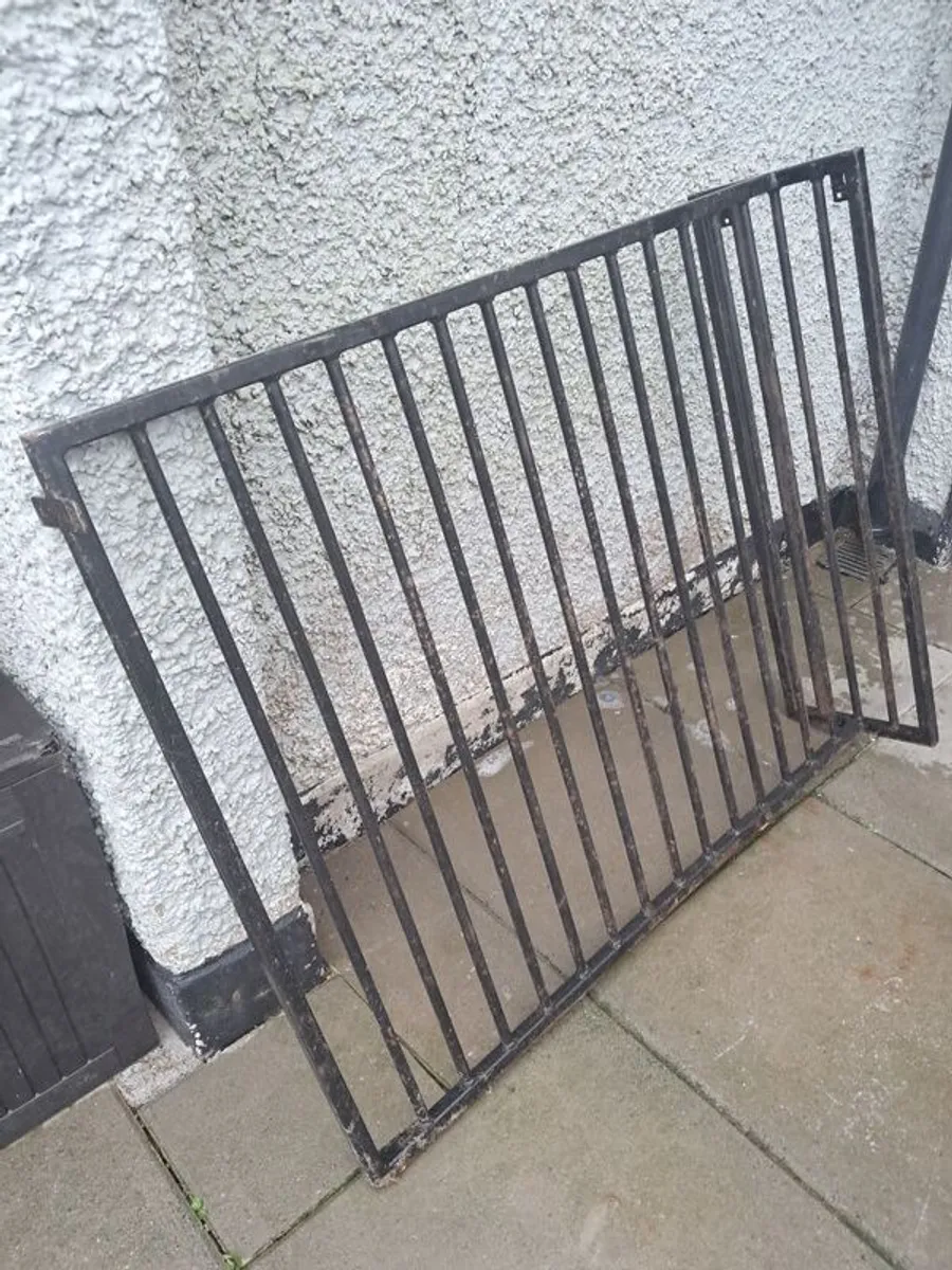 gates - Image 4