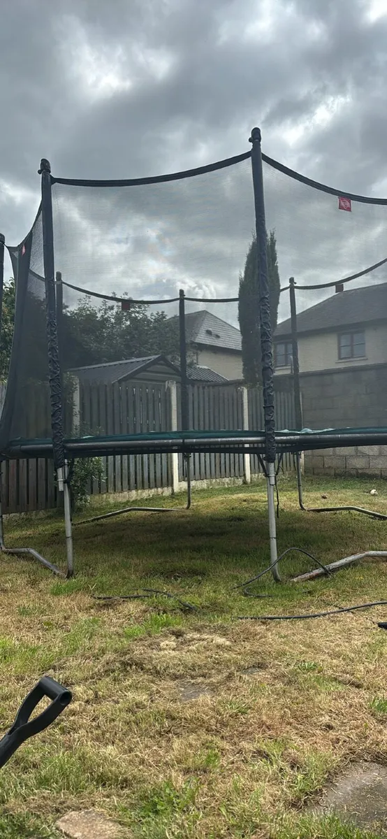 Berg Trampoline with Surround - Image 1
