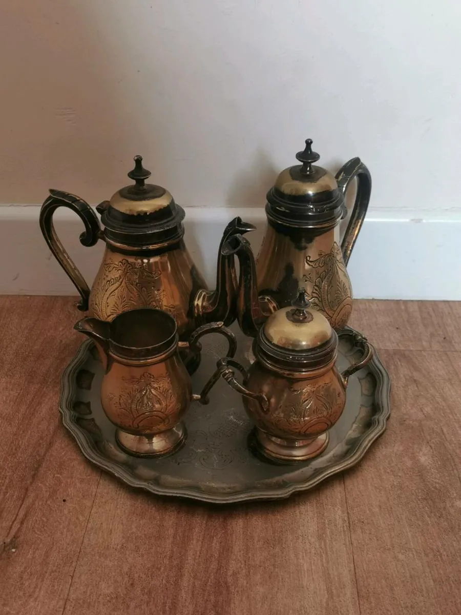 Sliver plated teaset