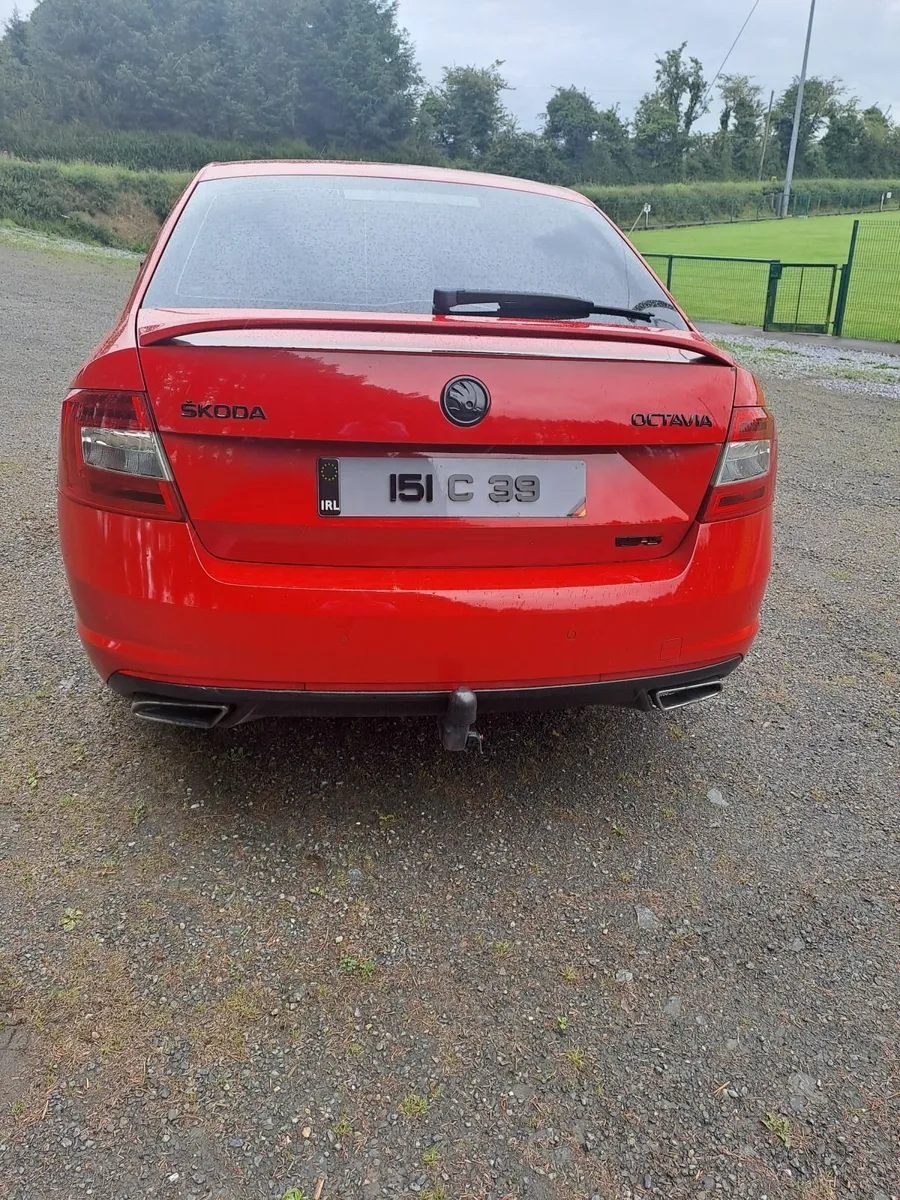 Skoda Octavia 2015 - Image 2