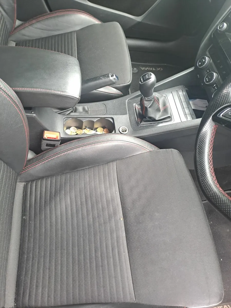Skoda Octavia 2015 - Image 3