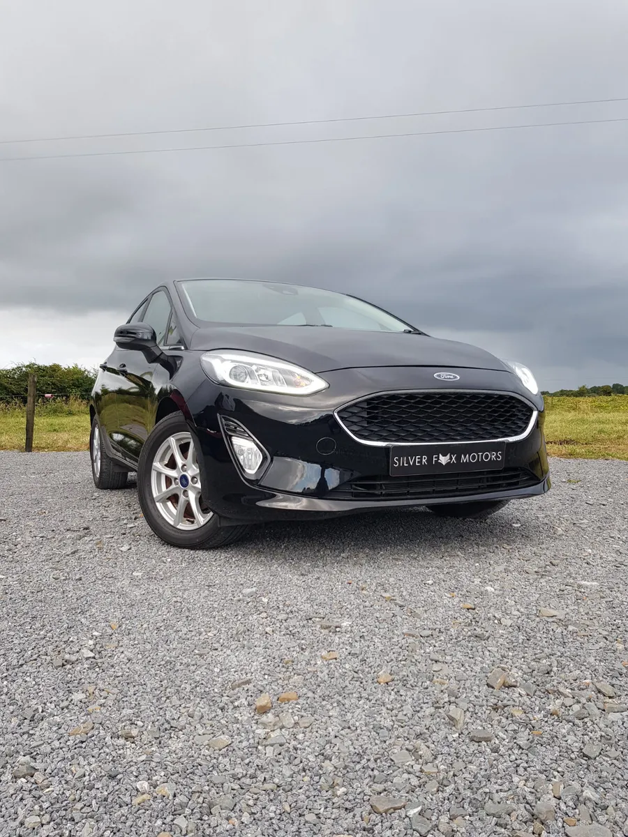 Ford Fiesta 2018 LOW MILAGE, Warranty, - Image 2