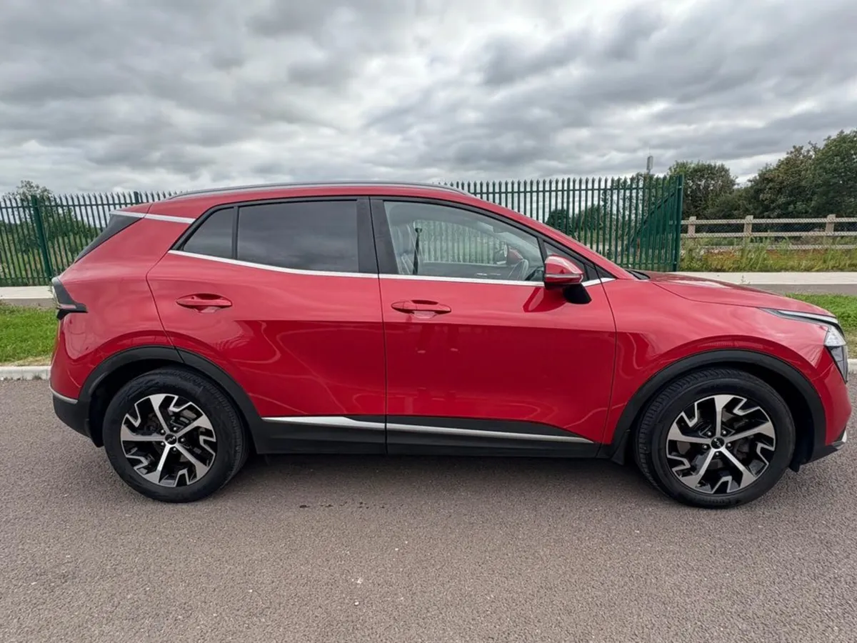 Kia Sportage 1.6D K3 DSL 5DR, **Warranty till 2030 - Image 3