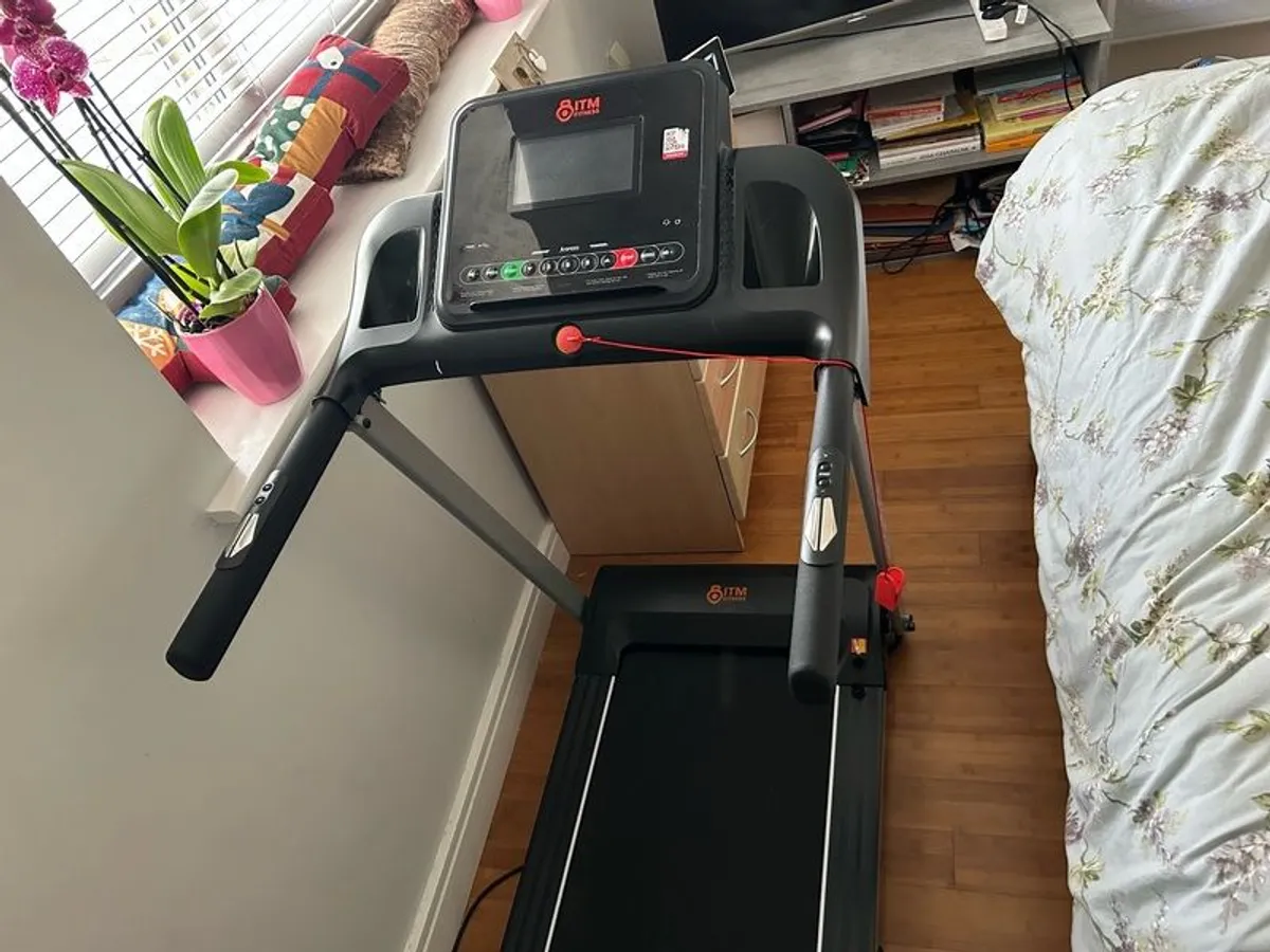 Treadmill - Image 4