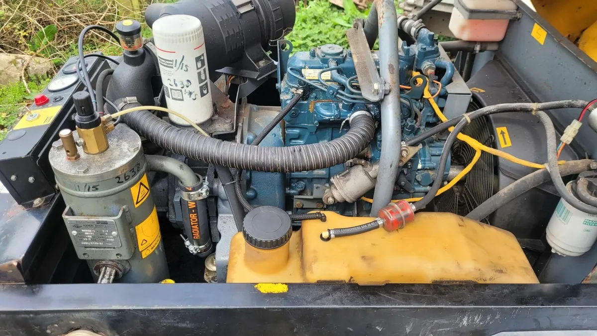 Atlas Mobile Compressor - Image 1