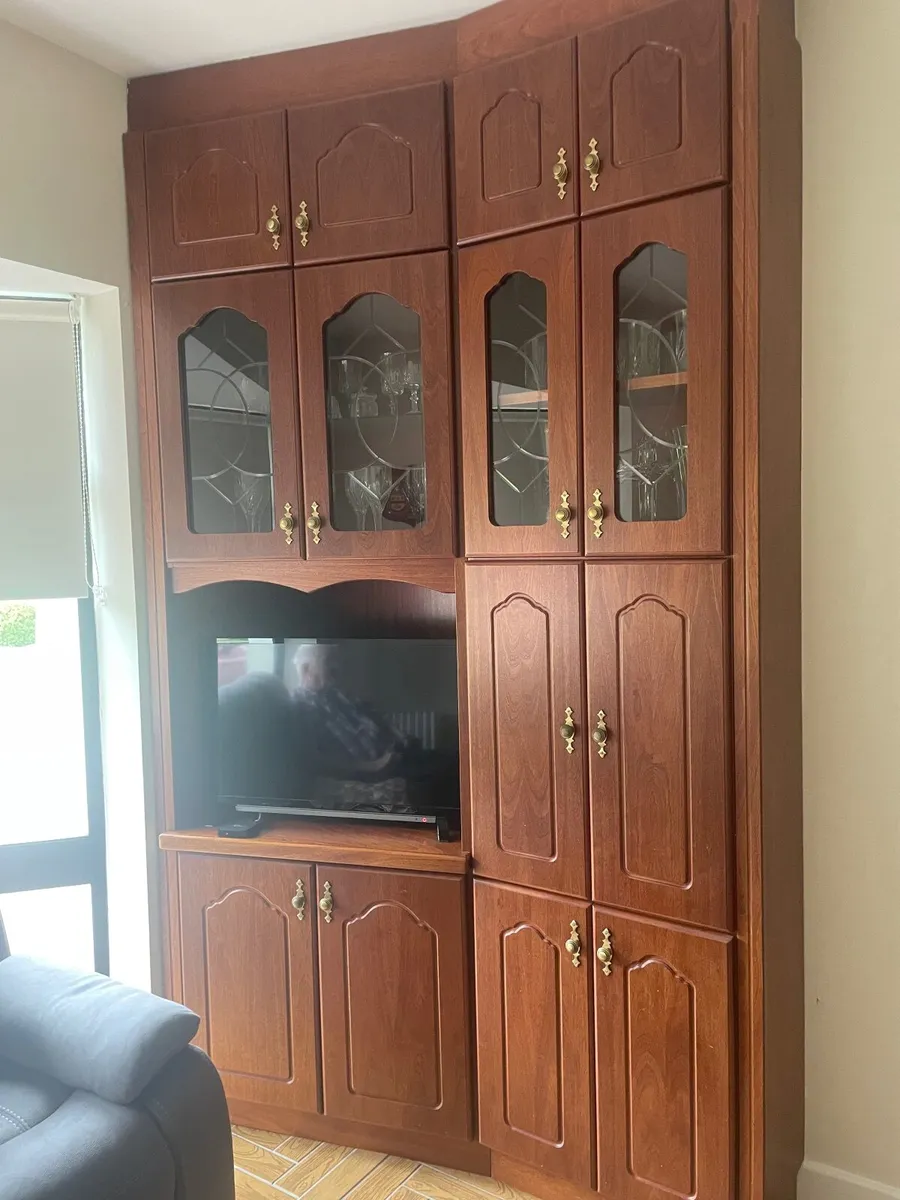 Rossmore furniture - Image 1