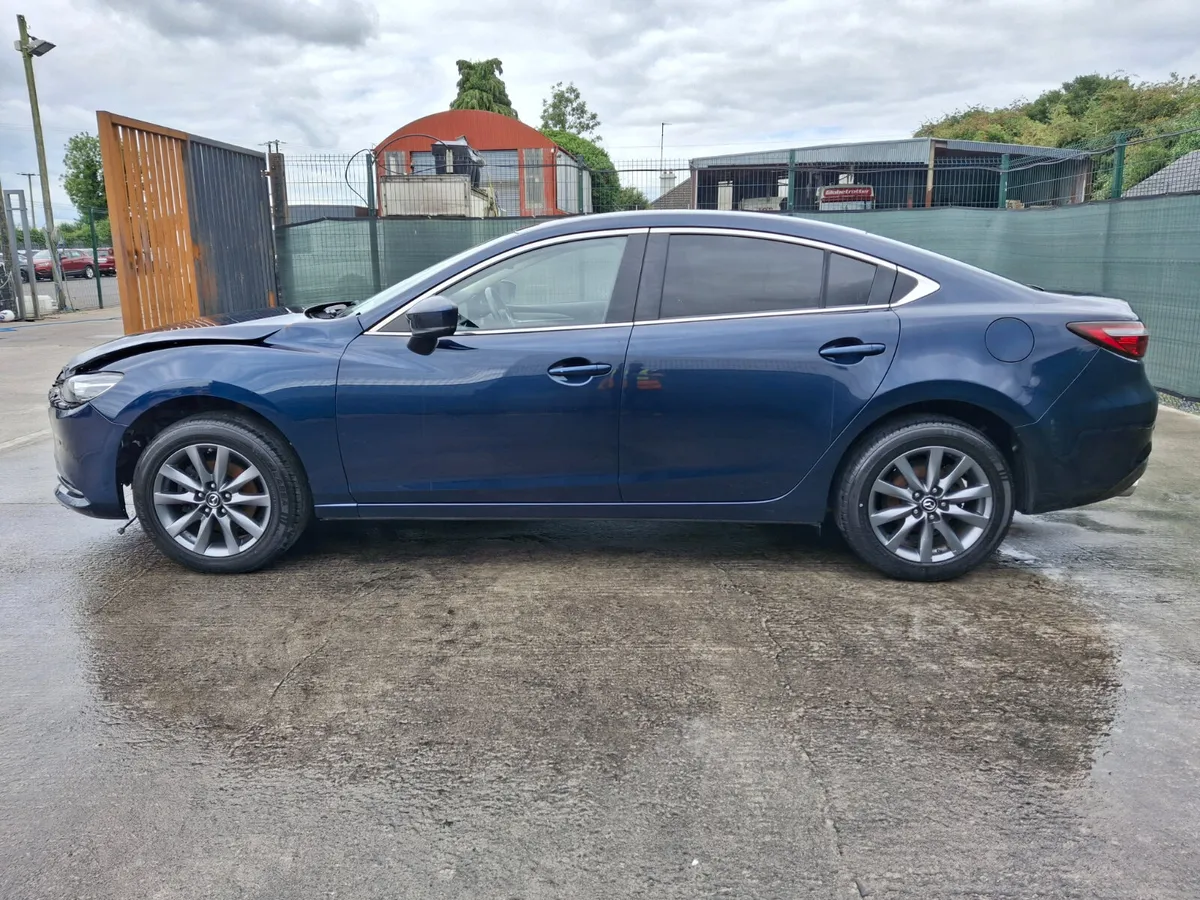 2019 Mazda 6 Executive - Image 3