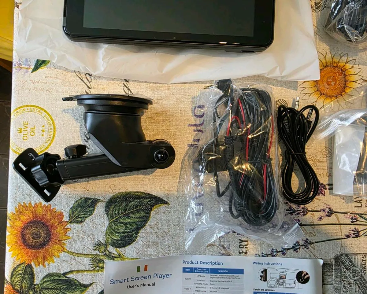 7inch Apple/Android Touch screen car Tablet - Image 2