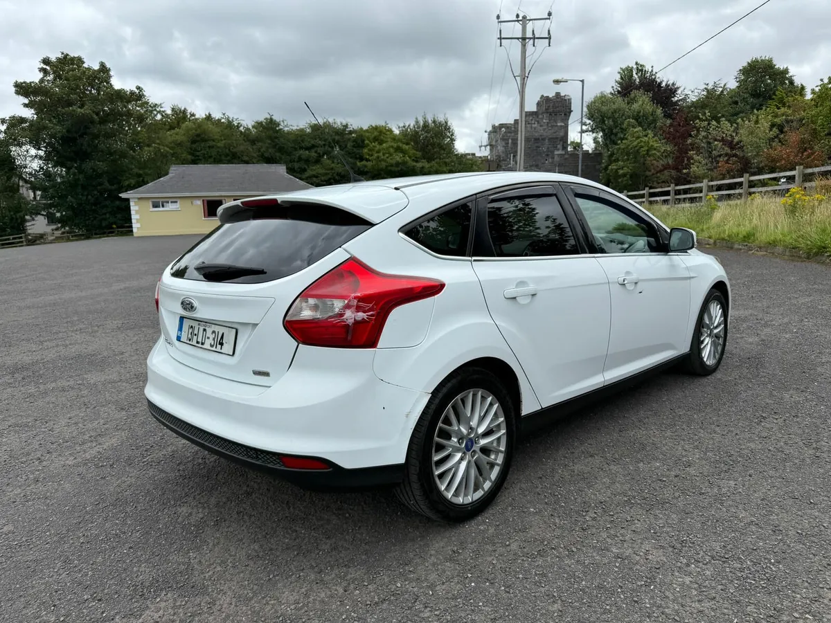 2013 FORD FOCUS 1.6 TDCI ZETEC 113BHP 5DR - Image 3