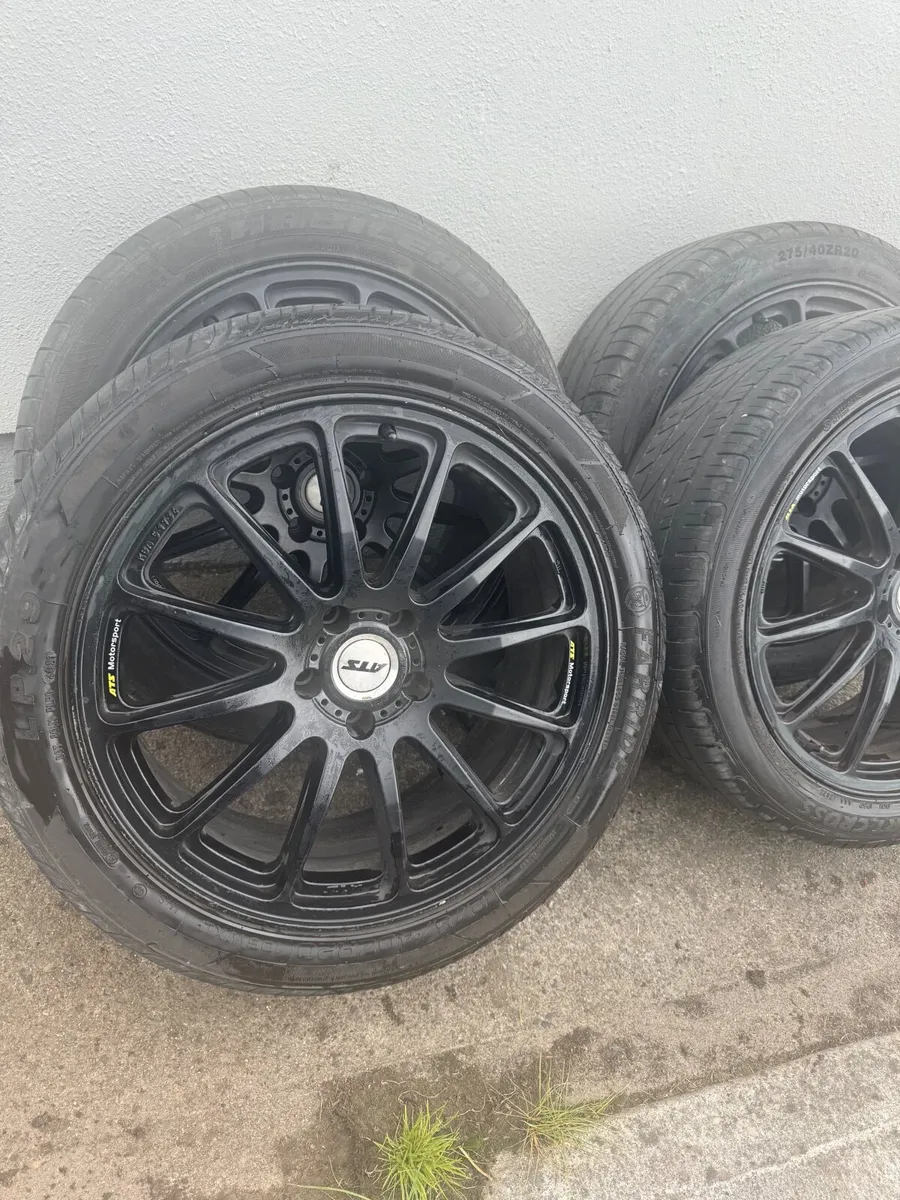 VW Transporter Alloy and Tyres - Image 1