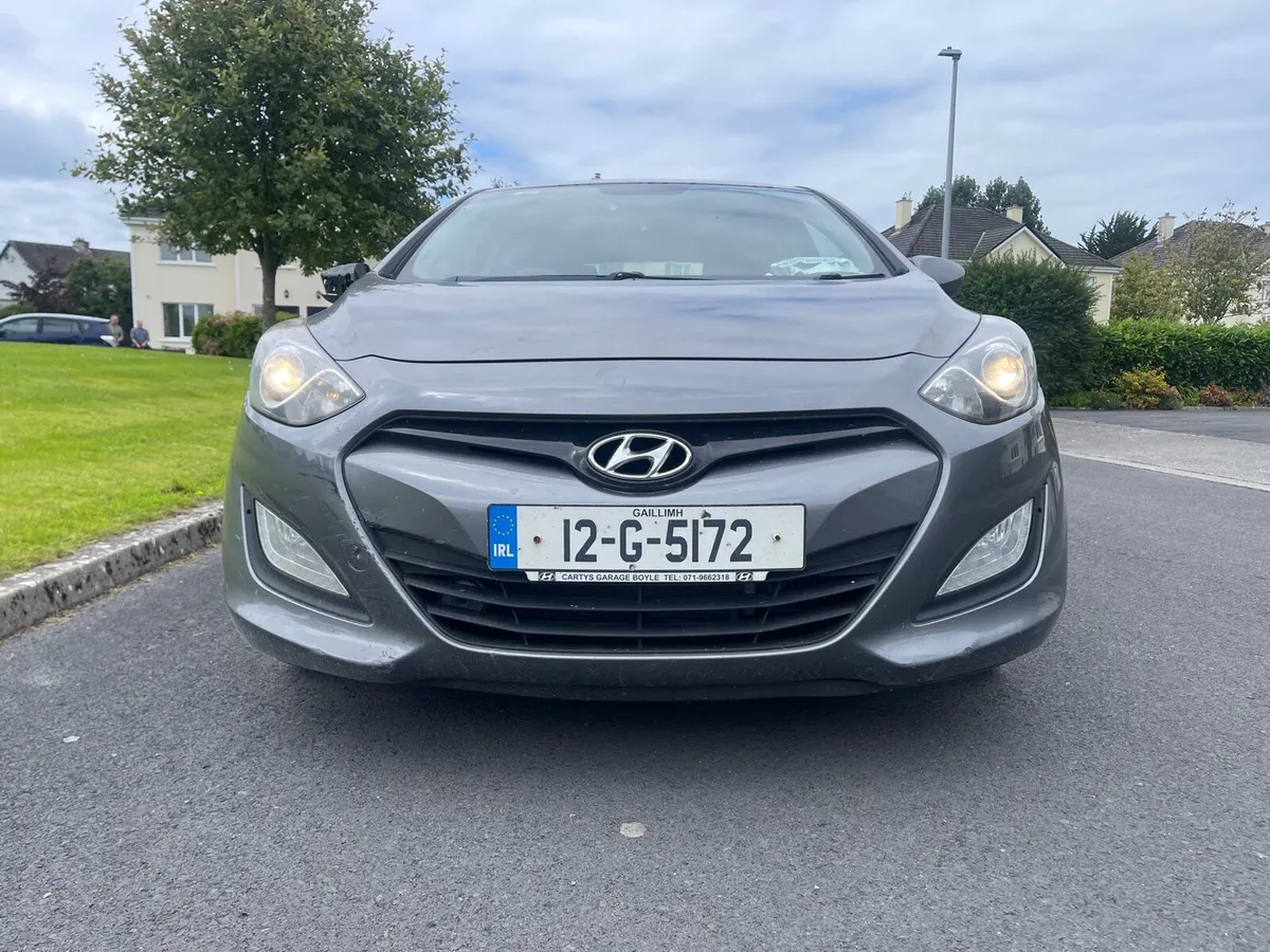 2012 HYUNDAI I30 1.6 DIESEL QUICK SALE - Image 2