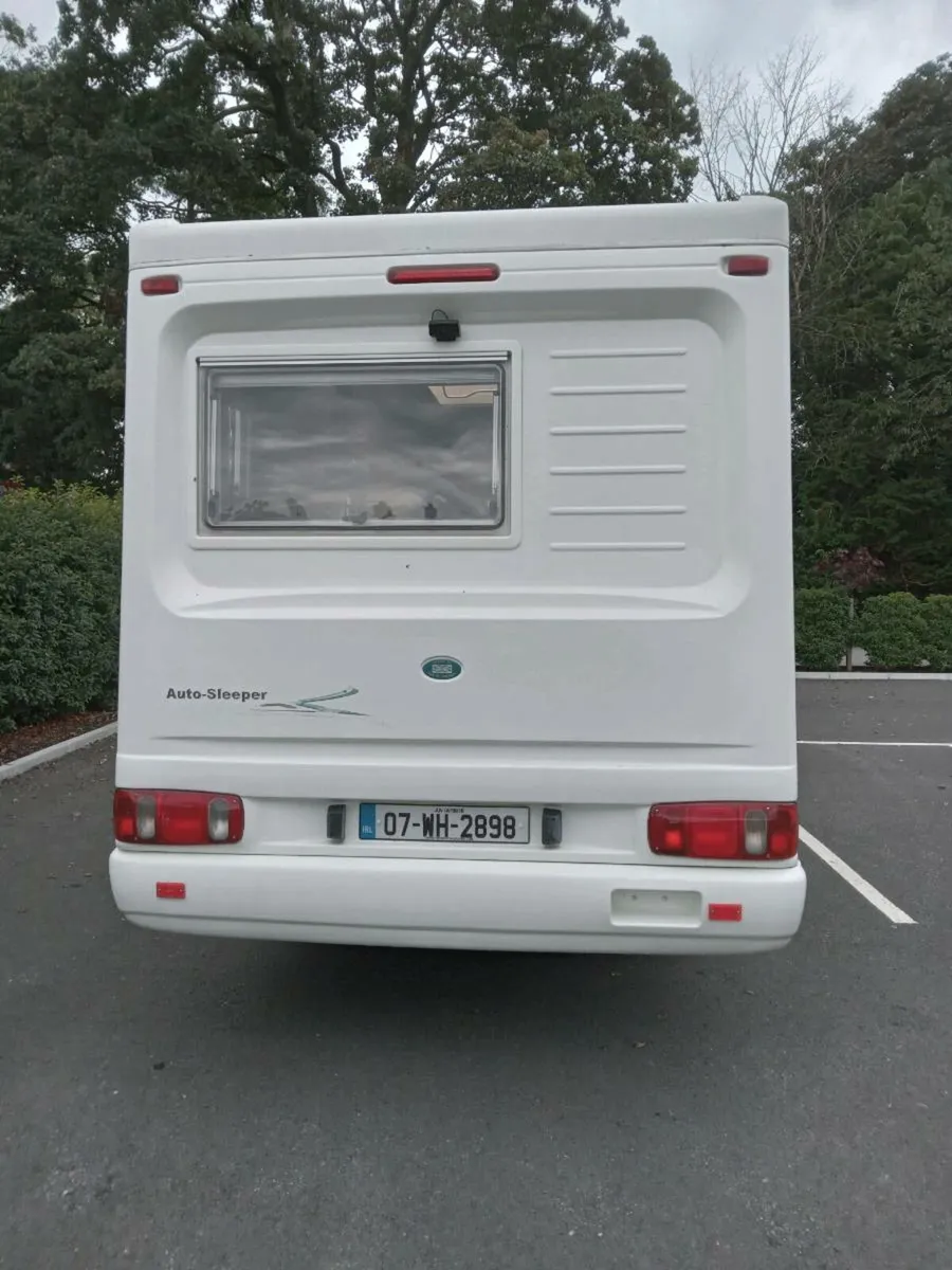 Campervan p - Image 4