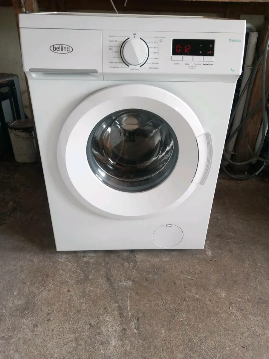 Belling 7kg washing machine as new - Image 1