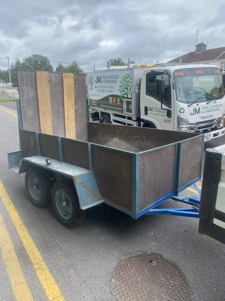 Trailers - Image 2