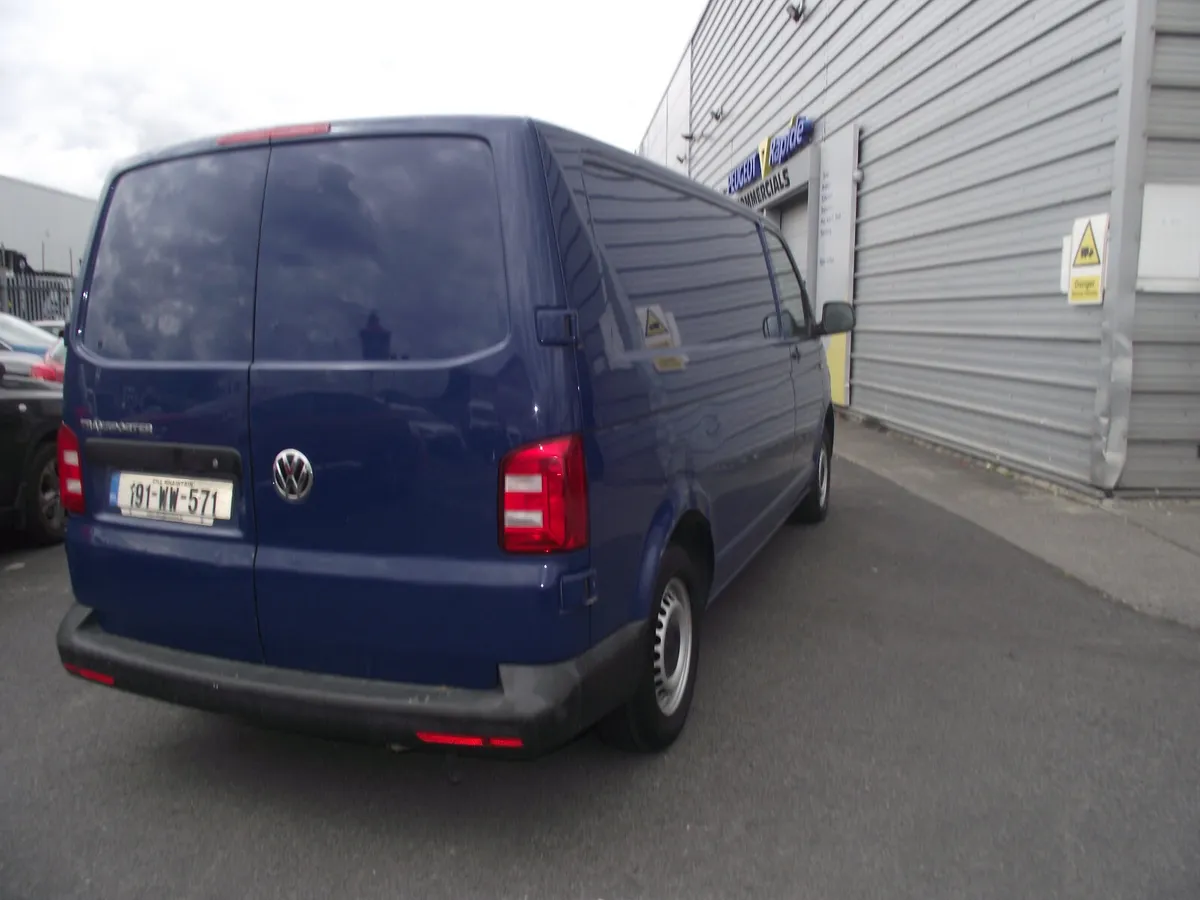Volkswagen Transporter LWB 2019 - Image 4