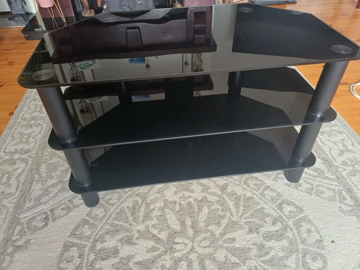 Tv stand - Image 2