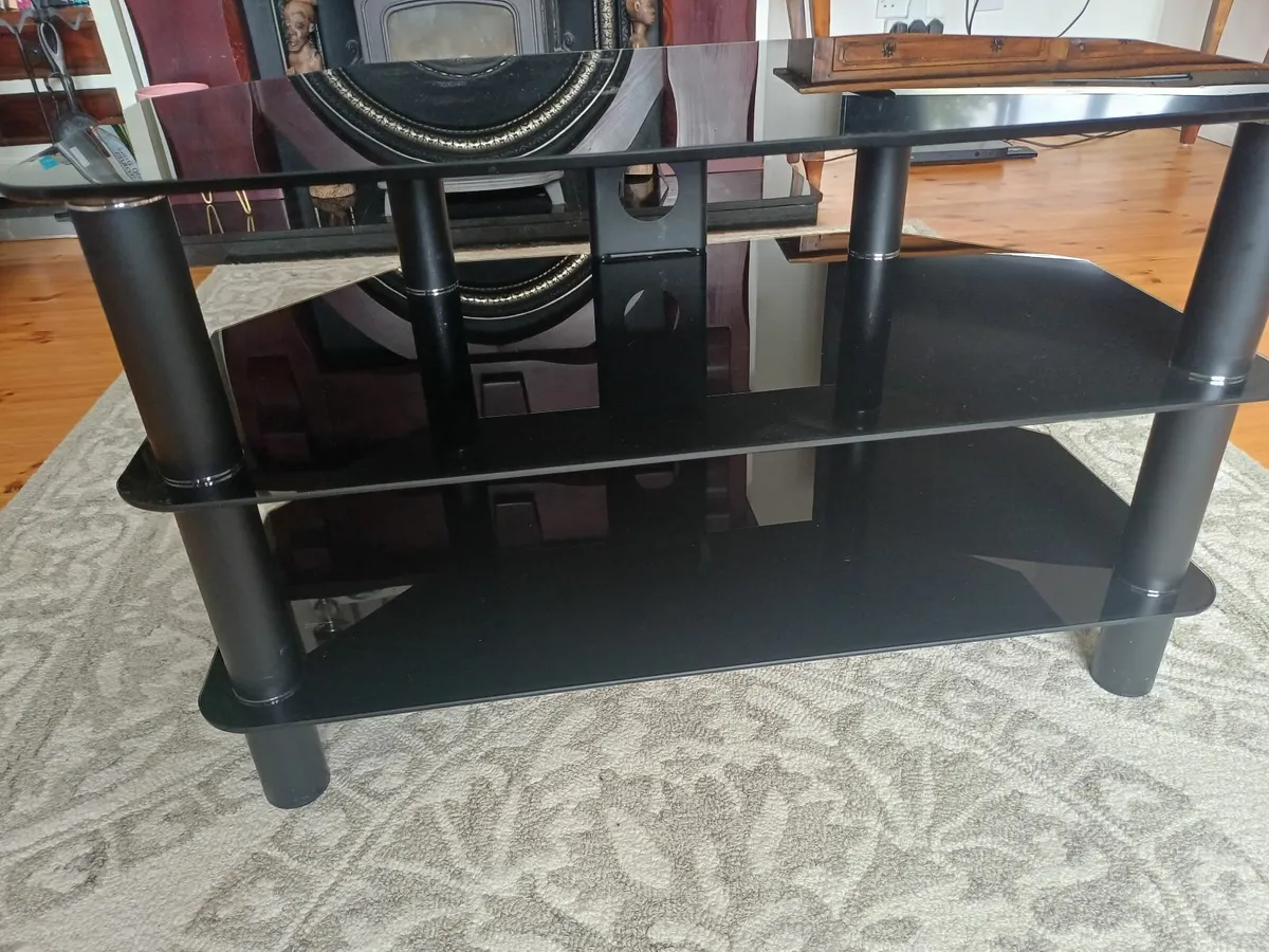 Tv stand - Image 3
