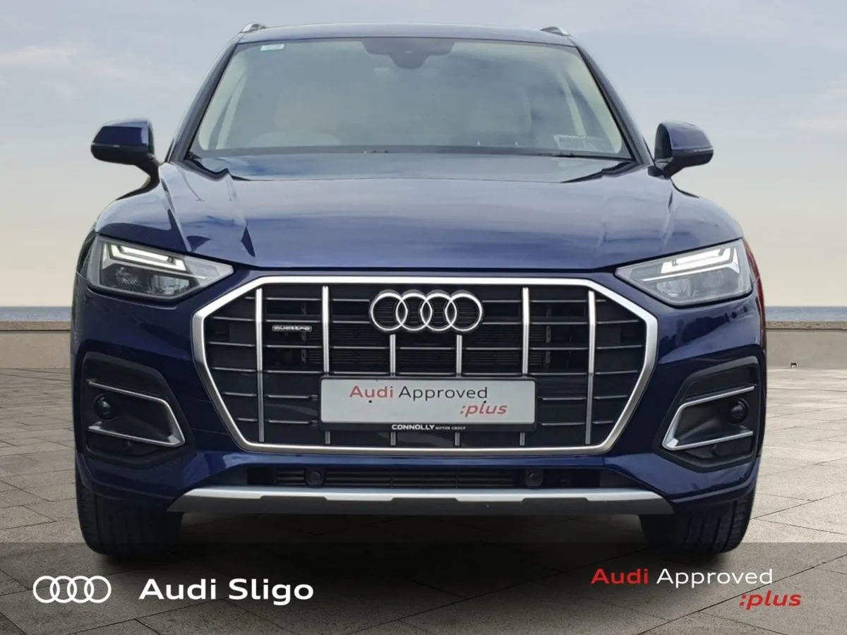 Audi Q5 SE 2.0l Petrol Plug-in 299HP Quattro - Image 3