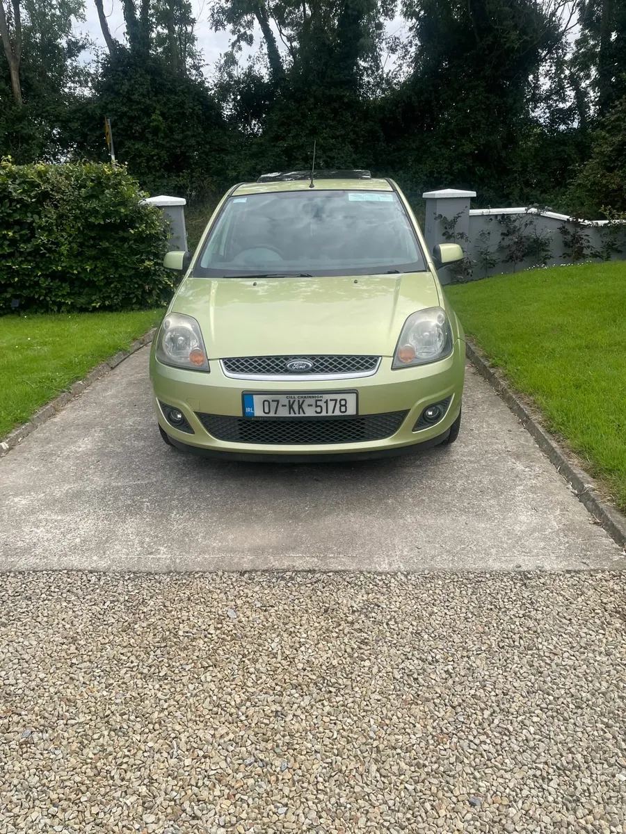 Ford Fiesta 2007 :low kilometers 63k: new nct - Image 1