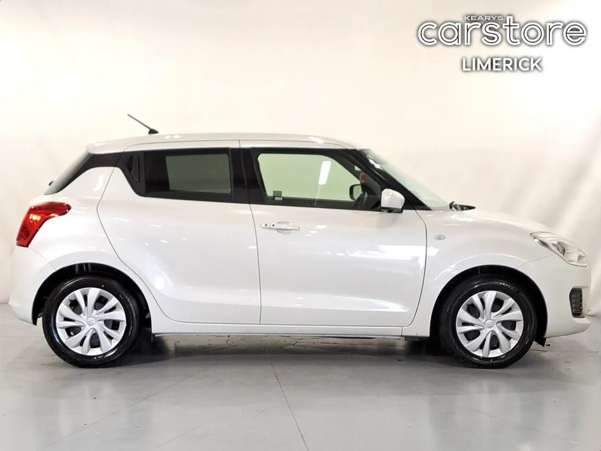 Suzuki Swift 1.2 PET Auto - Image 2
