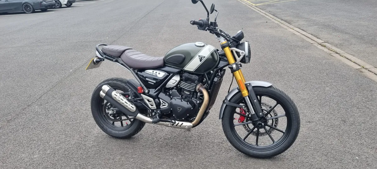 Triumph Scrambler 400X - Image 1