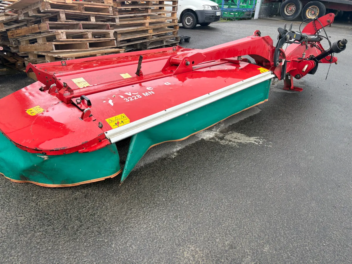 Kverneland 3228 conditioner mower - Image 1