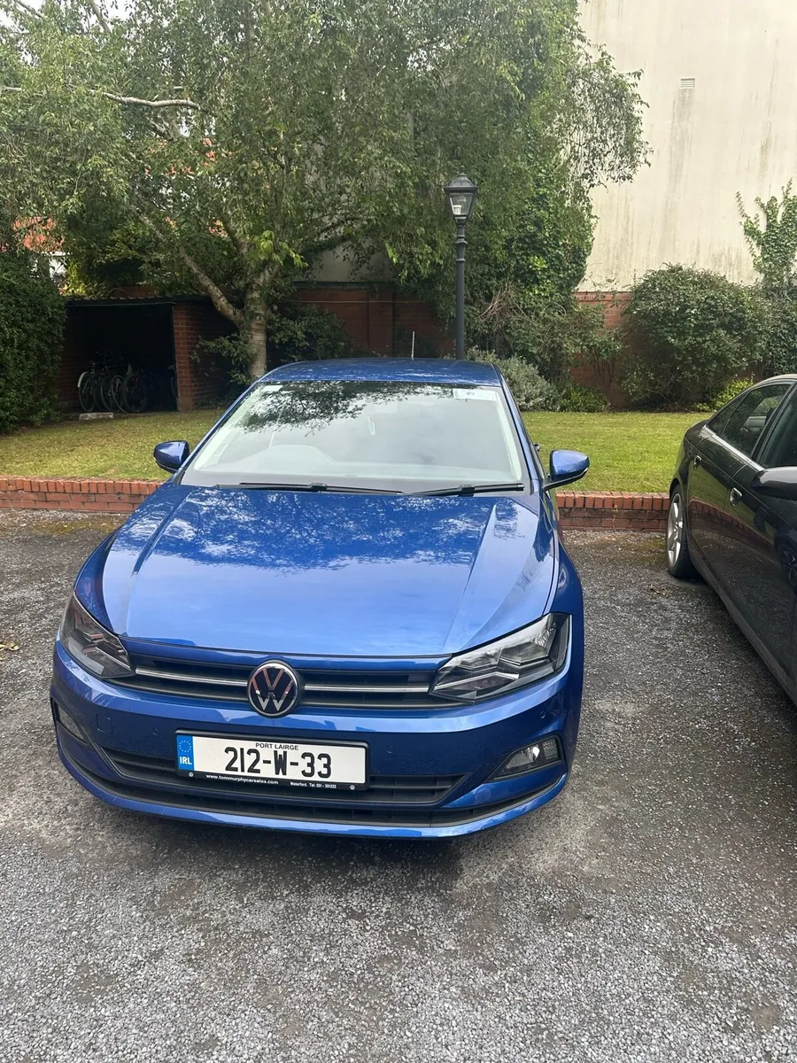212 Volkswagen Polo United Trim - Image 2