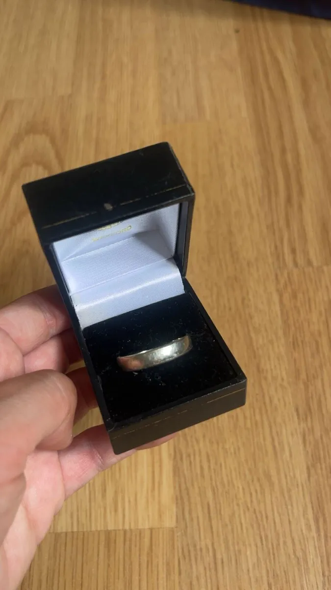 Wedding Ring - Image 3