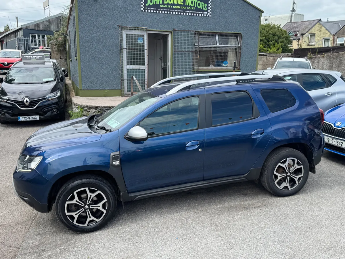 Dacia Duster 4 wheel drive - Image 4