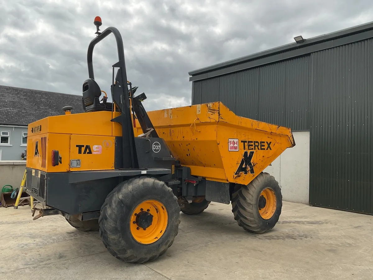 2017 Terex 9 Tonne dumper - Image 1