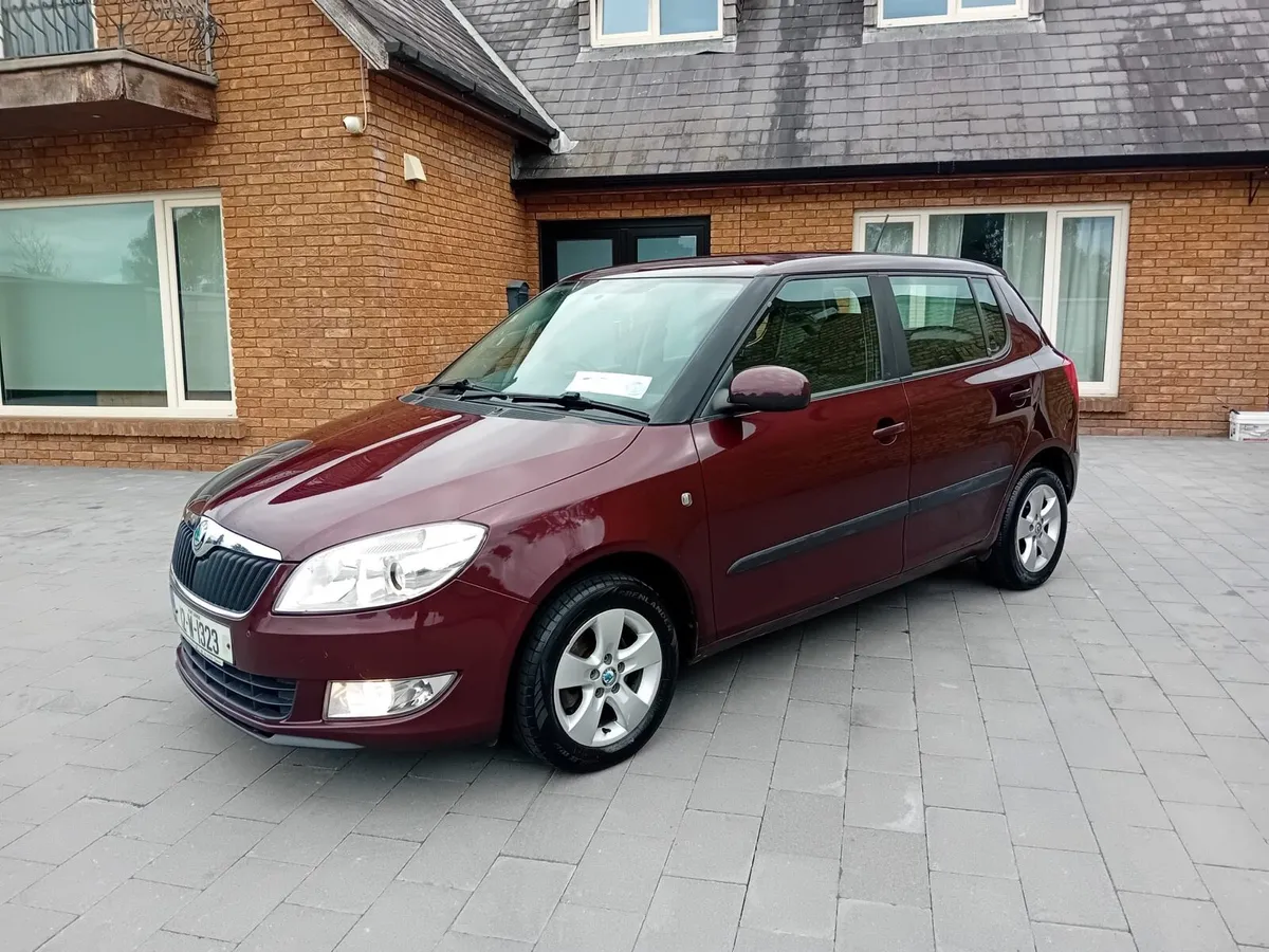 Skoda fabia hatchback 2012 nct/tax - Image 2