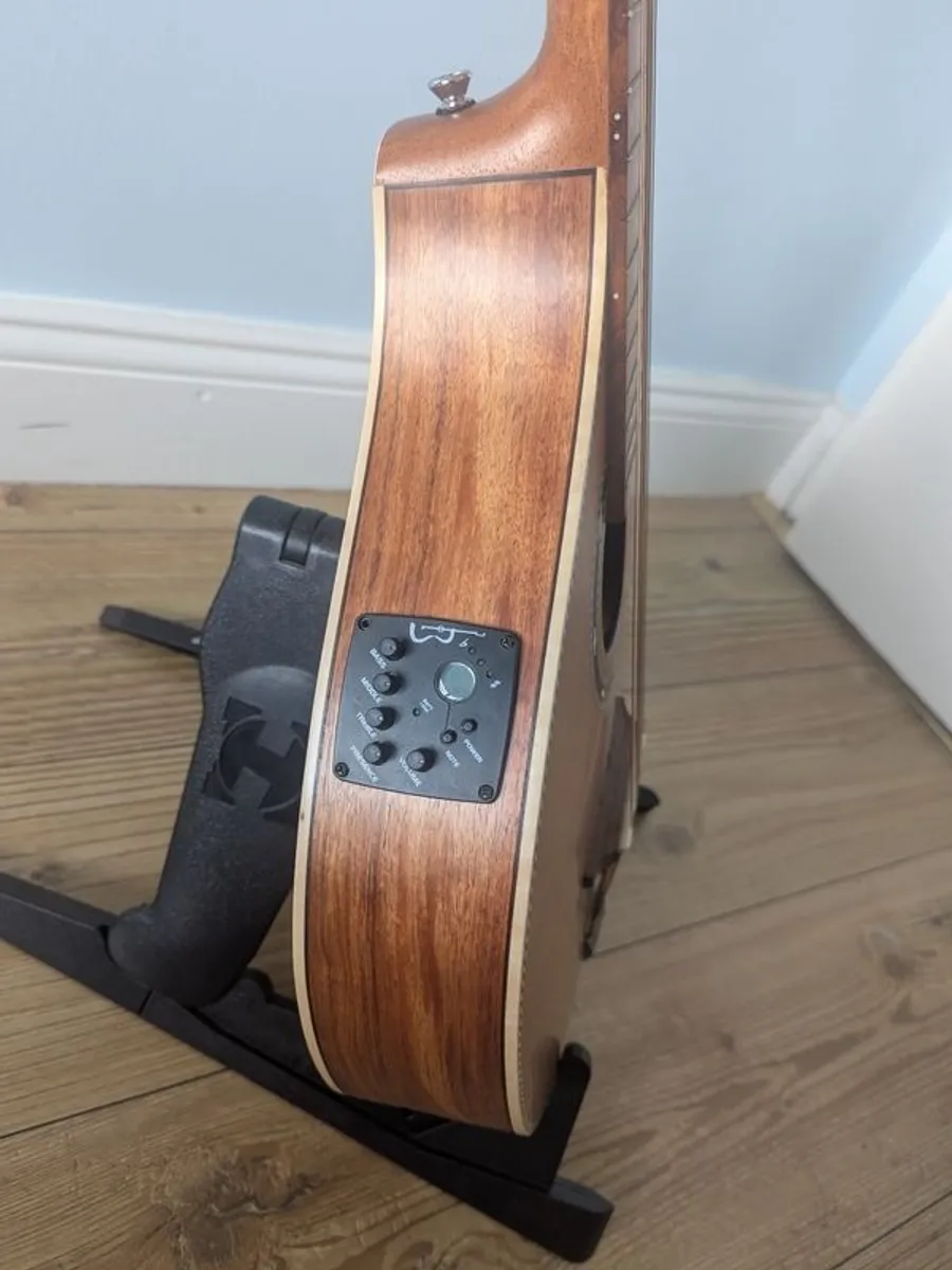 Carvalho 308MOC Octave Mandolin - Image 3