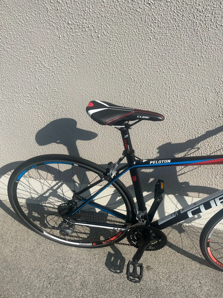 Cube Bike - Image 4