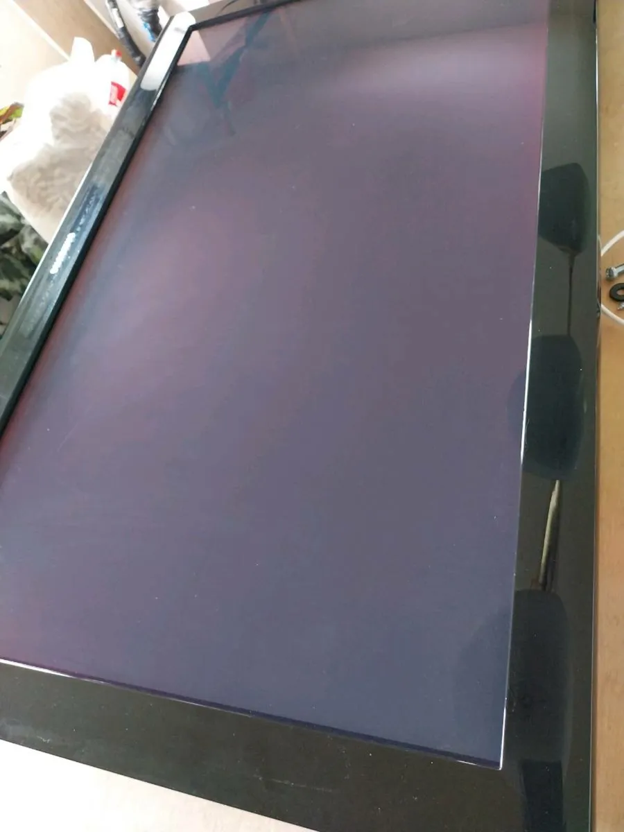 Gaming TV for sale - Image 2