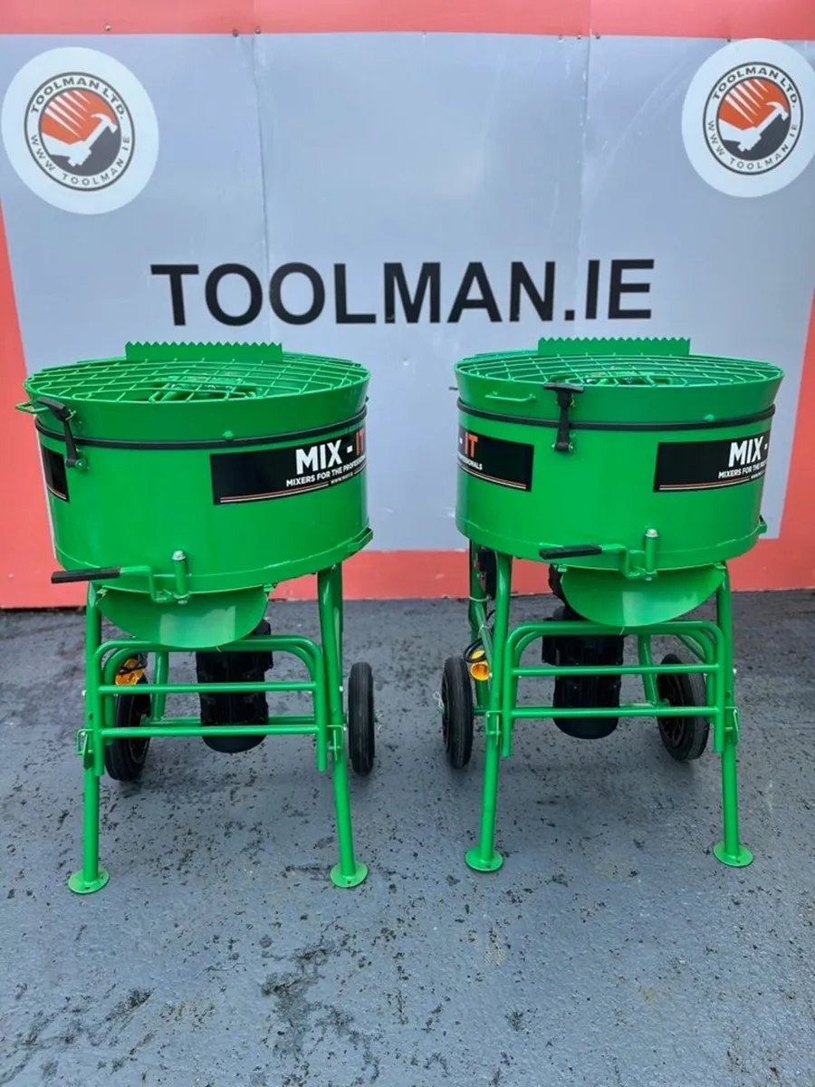 Forced Action Resin Pan Mixer - Image 1