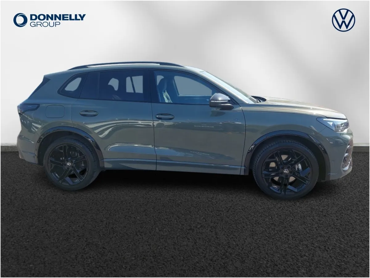 Volkswagen Tiguan Diesel Estate R-Line - Image 4