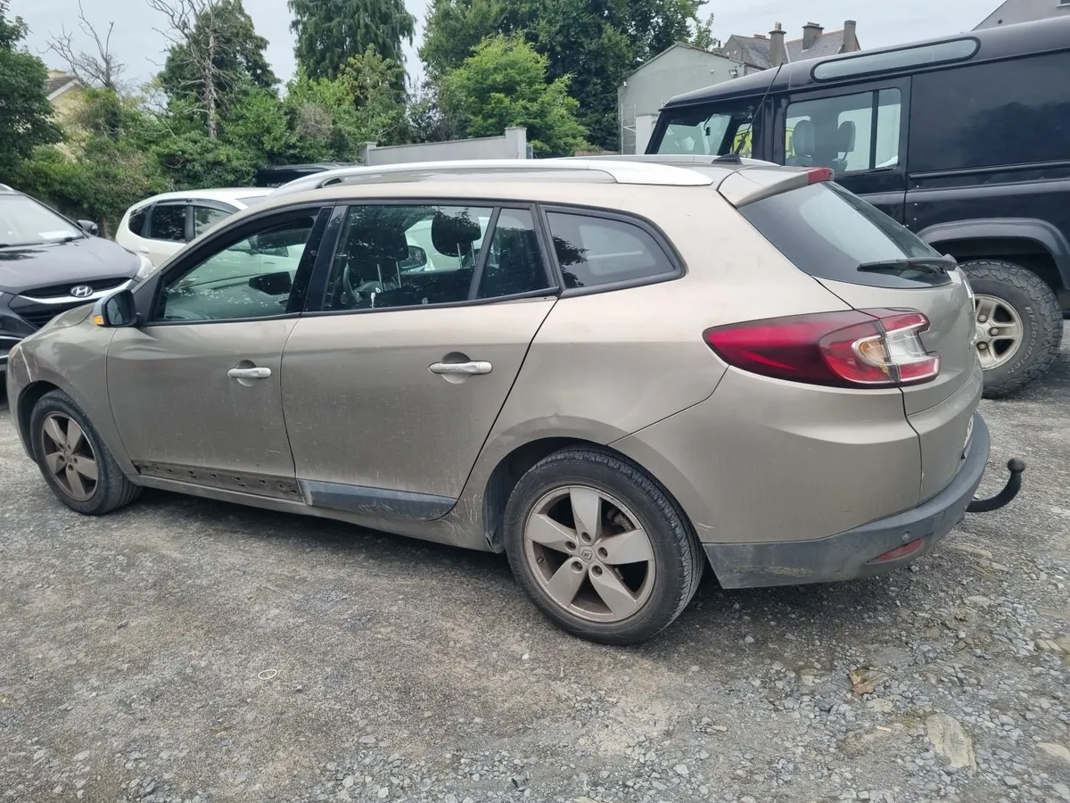 Renault Megane 2010 - Image 4