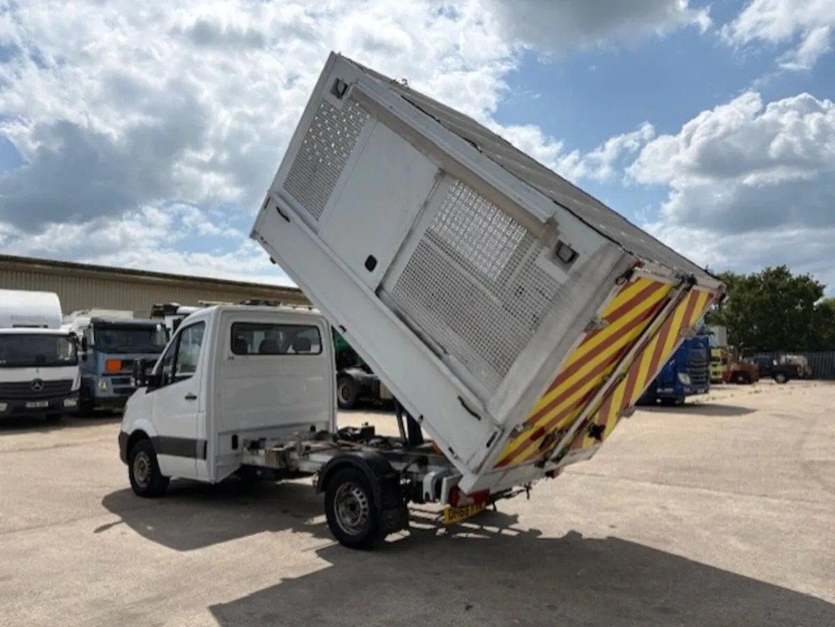 2017 MERCEDES SPRINTER TIPPER - Image 4