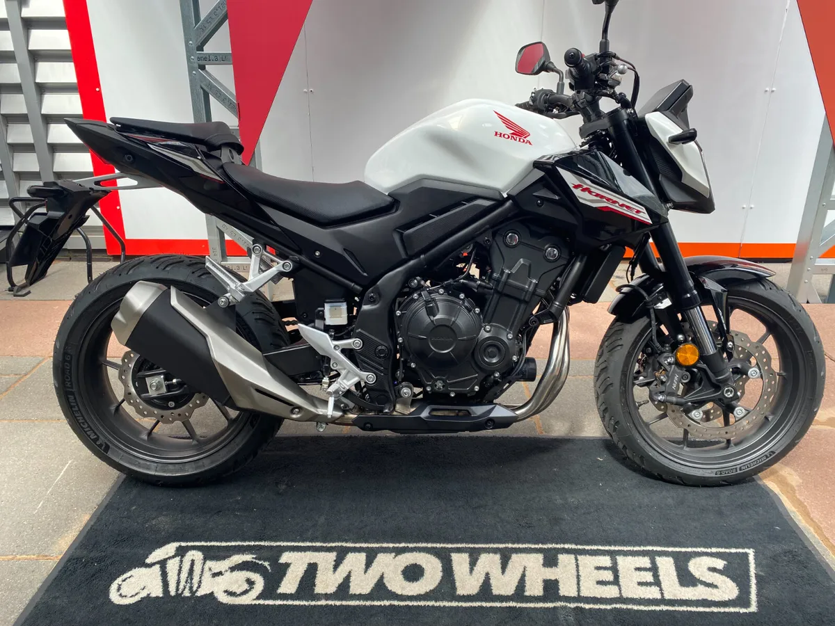 Honda Hornet 500 *Ex Demo* - Image 1