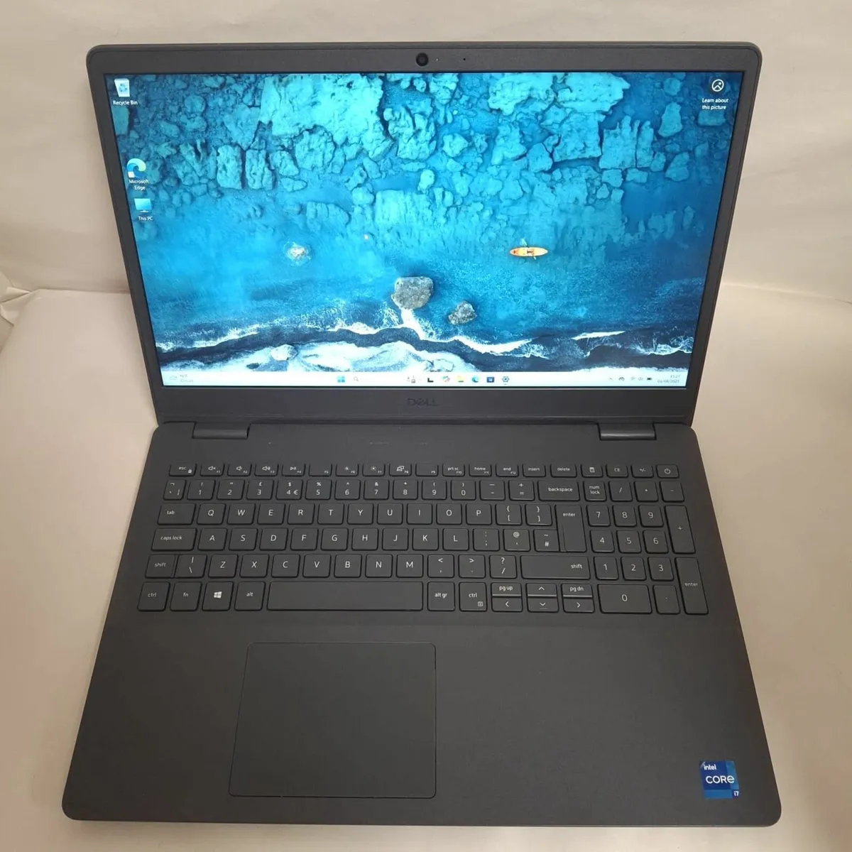 Dell Vostro 3500 Laptop | i7-1165G7 | 16GB RAM | - Image 1