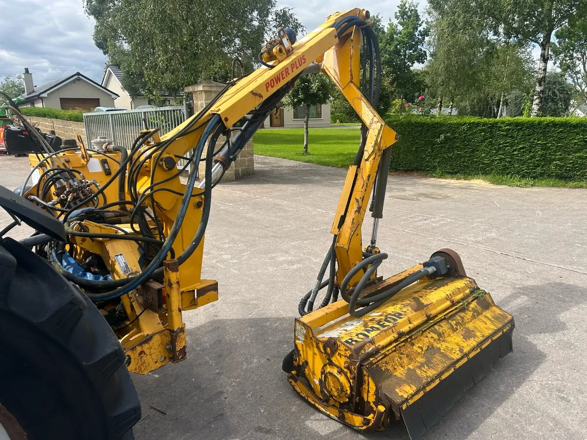 Bomford B49 hedge cutter - Image 4