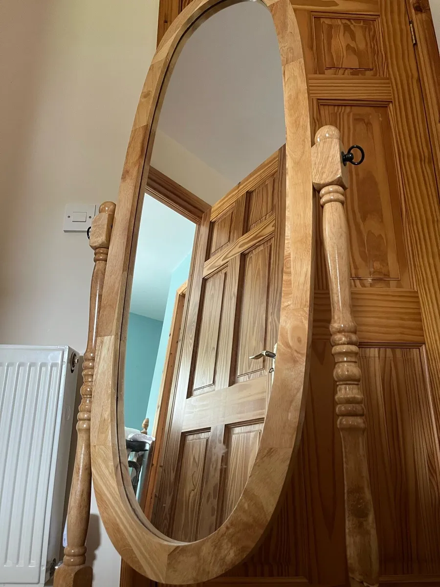 Pine free standing mirror - Image 2