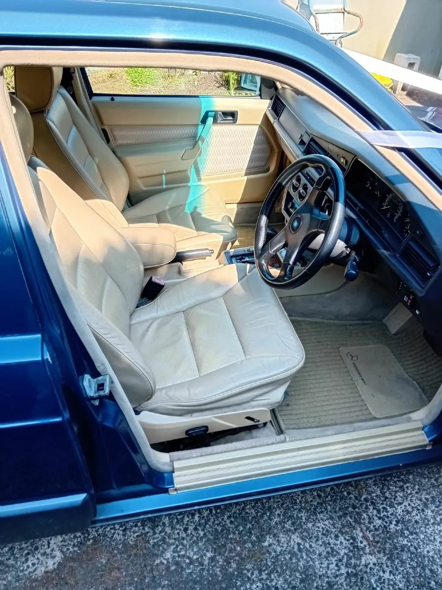 Mercedes-Benz 190e Sports Edition, 1990 - Image 2