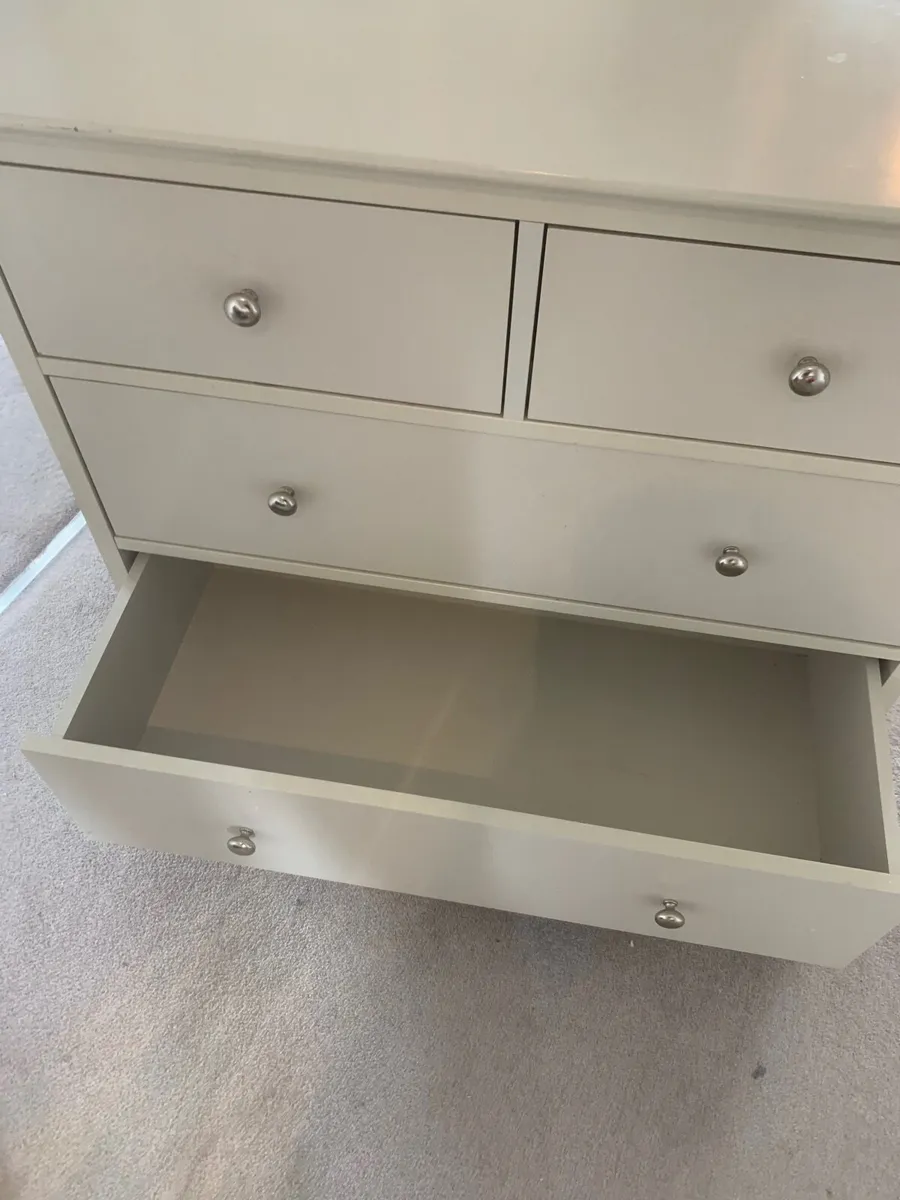 Chest of drawers - Image 4