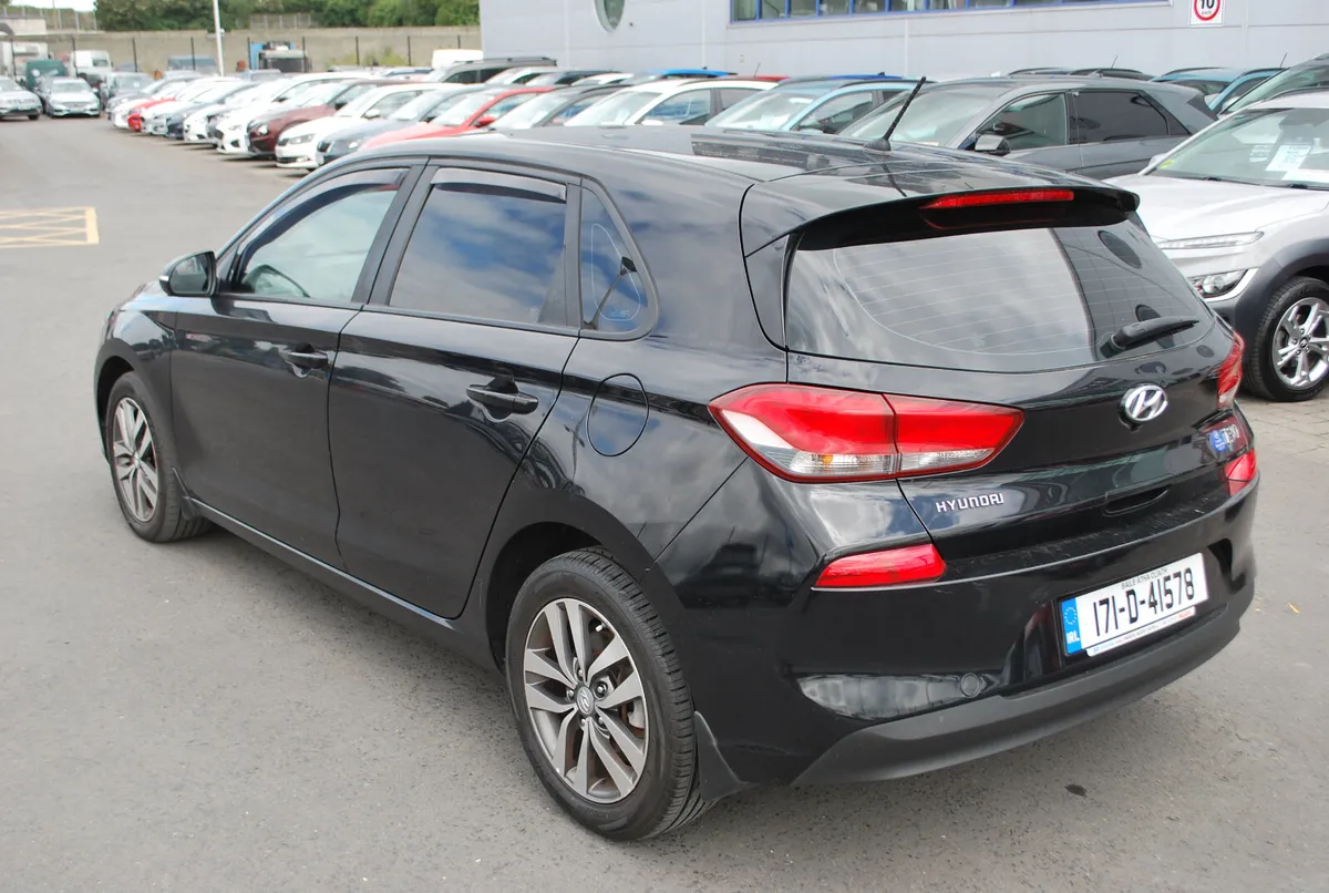 Hyundai i30 2017 - Image 3