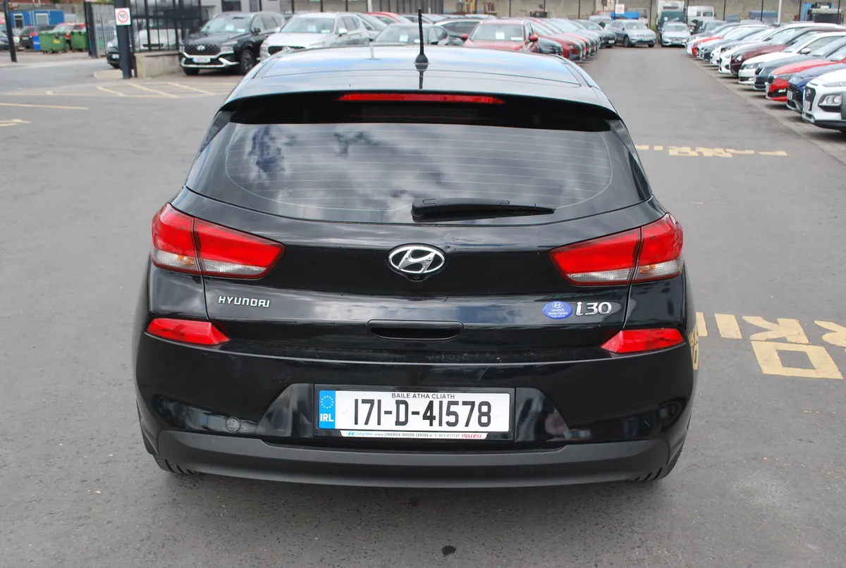 Hyundai i30 2017 - Image 4