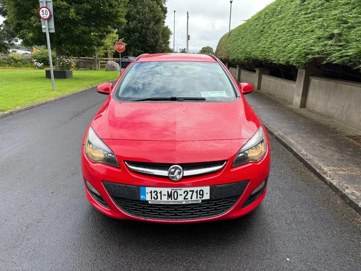 2013 Vauxhall Astra Estate 1.3 Diesel NCT&TAX. - Image 1